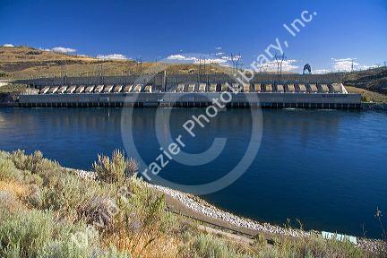 Chief Joseph Dam is a hydroelectric dam spanning the Columiba River in Washington.
