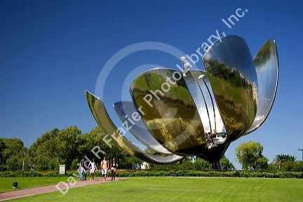 Floralis Generica kinetic sculpture designed by Marta Minujin at the United Nations Plaza in Buenos Aires, Argentina.