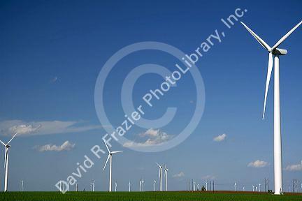 Wind turbines of the Smoky Hills Wind Farm in Ellsworth County, Kansas, USA.