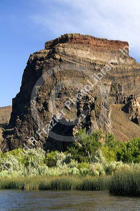 Rock formations along the Snake River near Swan Falls Dam in Owyhee County, Idaho, USA.