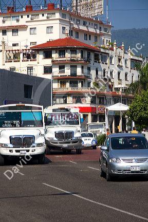 Street scene in Acapulco, Guerrero, Mexico.