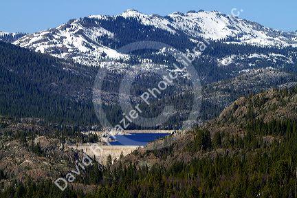 Lake in the Sierra Nevada mountains, California, USA.