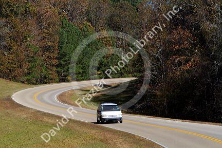 Natchez Trace Parkway operated by the National Park Service commemorates the historic Old Natchez Trace in Mississippi, USA.