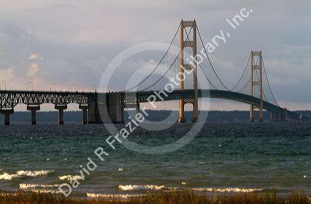 View of the Mackinac Bridge connecting the Upper and Lower peninsulas of Michigan, USA.