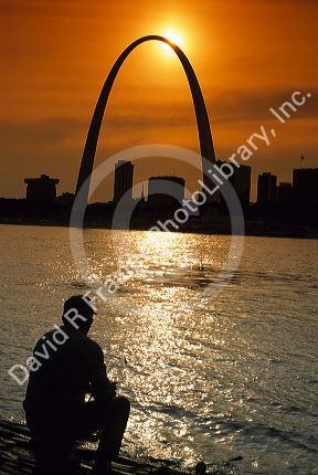 The Gateway Arch at sunset in St. Louis, Missouri.