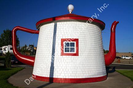 Teapot Dome Service Station roadside attraction at Zillah, Washington, USA