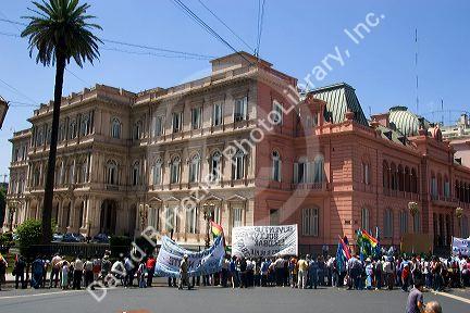 Bolivians living in Argentina protesting the visit of Evo Morales in front of Casa Rosada in Buenos Aires, Argentina. January 2006.
