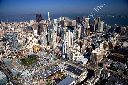 Aerial view of the city and bay of San Francisco, California.