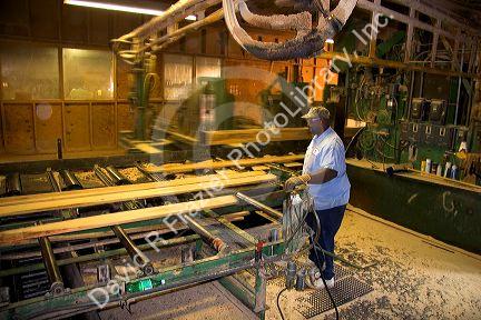 Manufacturing kiln dried hardwood lumber in Des Arc, Arkansas.